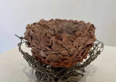 Susie Johnston, Nest, clay sourced from North Sea, discarded steel mesh, 2023